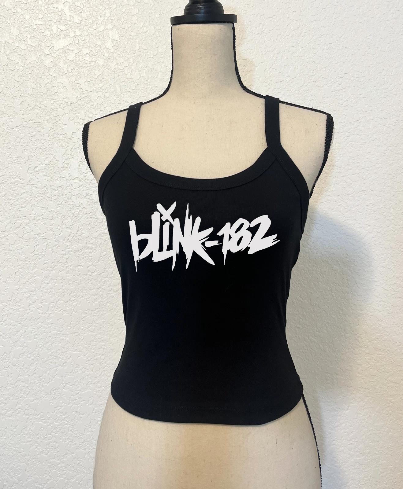 

Black ribbed blink 182 shirt grunge band tank top semi cropped women M
