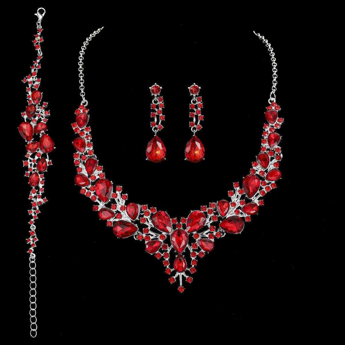 

European and American Retro Design Sense Luxury Bridal Wedding Necklace Earrings Bracelet Set Women s Birthday Party Accessories 2026 45CM красный