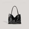 Sweet Cool Tote Bag Women Fashion Soft Leather Shoulder Bag With Heart Pendant