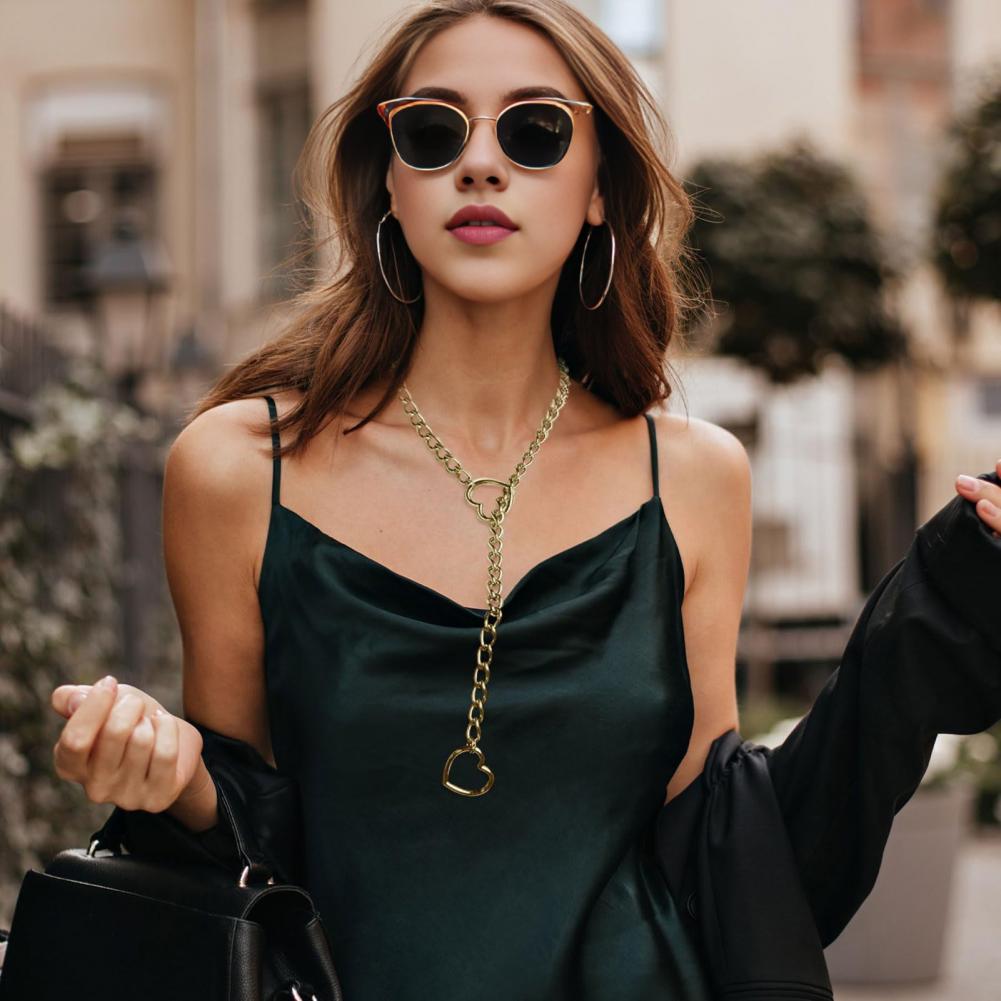 Hop Necklace Stylish Heart Pendant Necklace for Women Adjustable Hop Jewelry Stainless Steel Rock Star Singer Neckpiece for Club