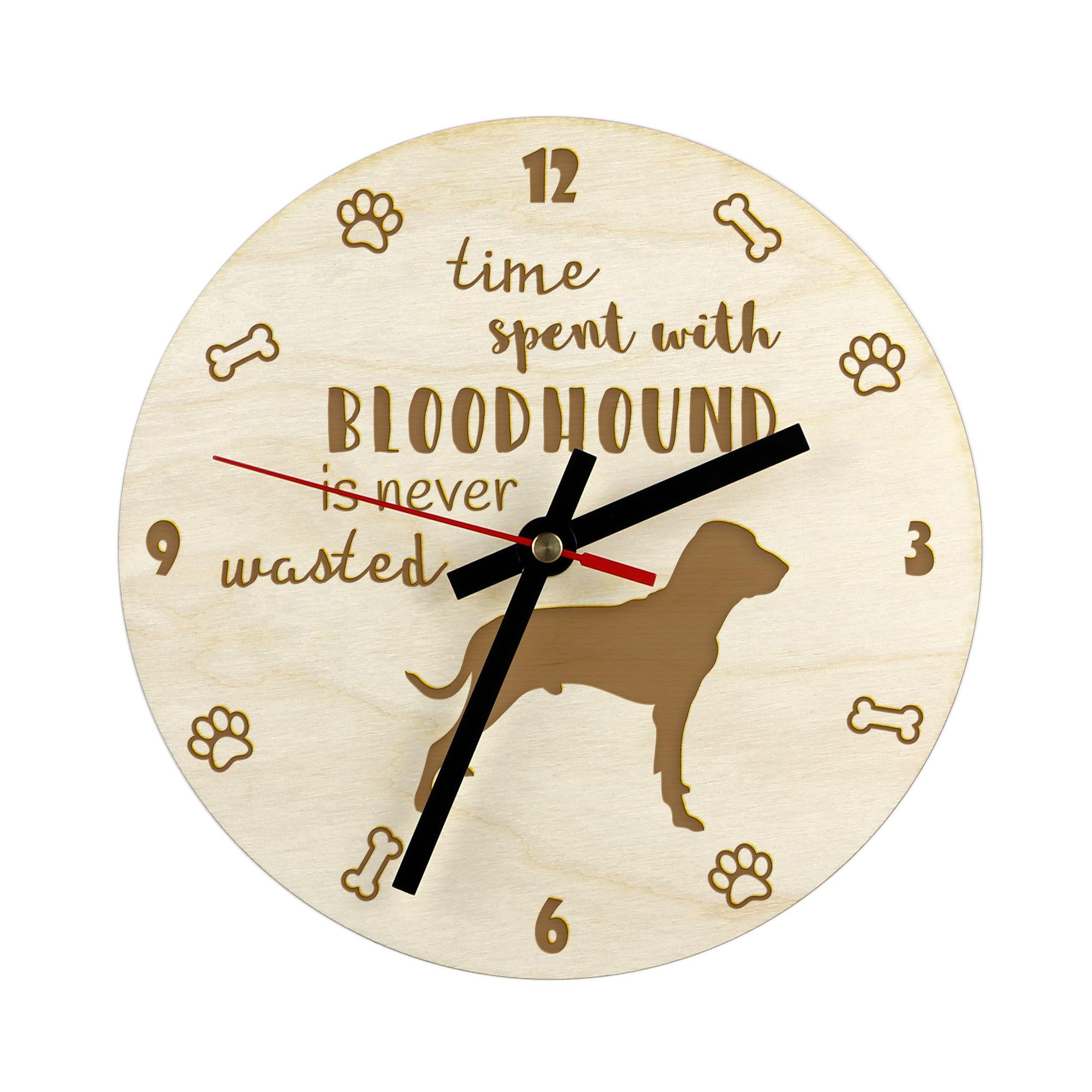 

Bloodhound, St. Hubert Hound, Sleuth-hound - clock with dog, wooden clock with engraving, personalised clock by Art-Dog