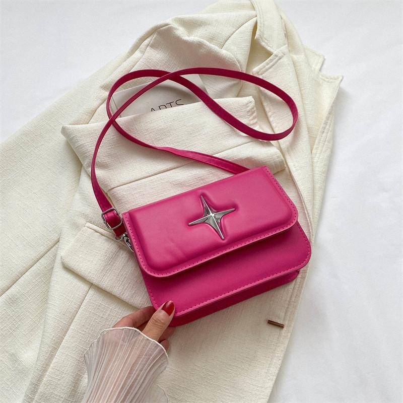 

Fashionable Minimalist Small Square Pu Bag For Autumn With Magnetic Closure And Inside Pockets троянди рожеві кольору