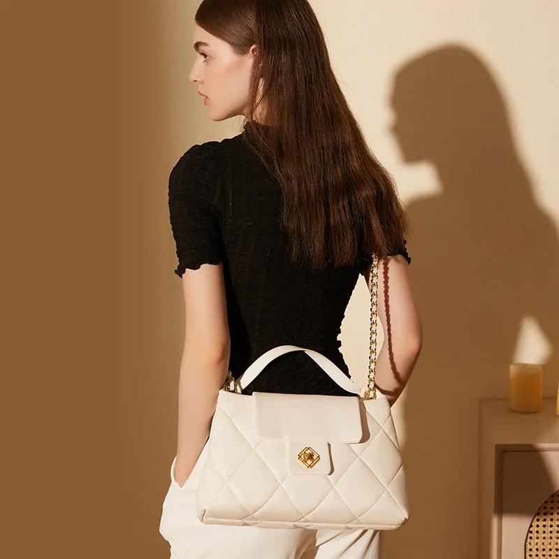 Small shoulder bags for women  genuine leather  large capacity  crossbody bag  chain lingge bag