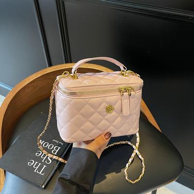 Bucket Bag Women's Bag 2025 Casual Niche Design Shoulder Bag Trend Summer Simple Shoulder Bag Diamond Messenger Bag