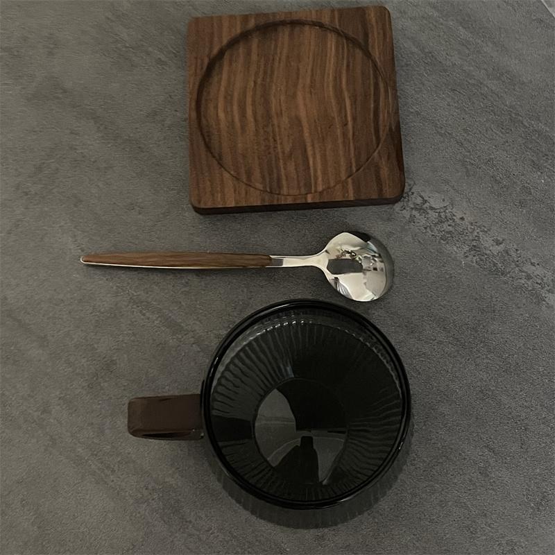 200ml gestreiftes Glas Kaffeetasse und Untertasse Set Eiskaffee Americano Tasse mit Holztablett Löffel Wiederverwendbare Barista Kaffee Werkzeuge
