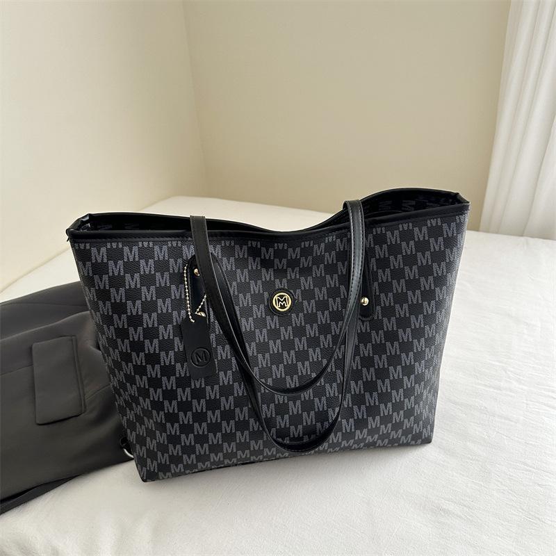 

Ретро сумка через плечо новый тренд принт ранняя весна новая мода большая вместимость сумка подмышку сумка-тоут чёрный