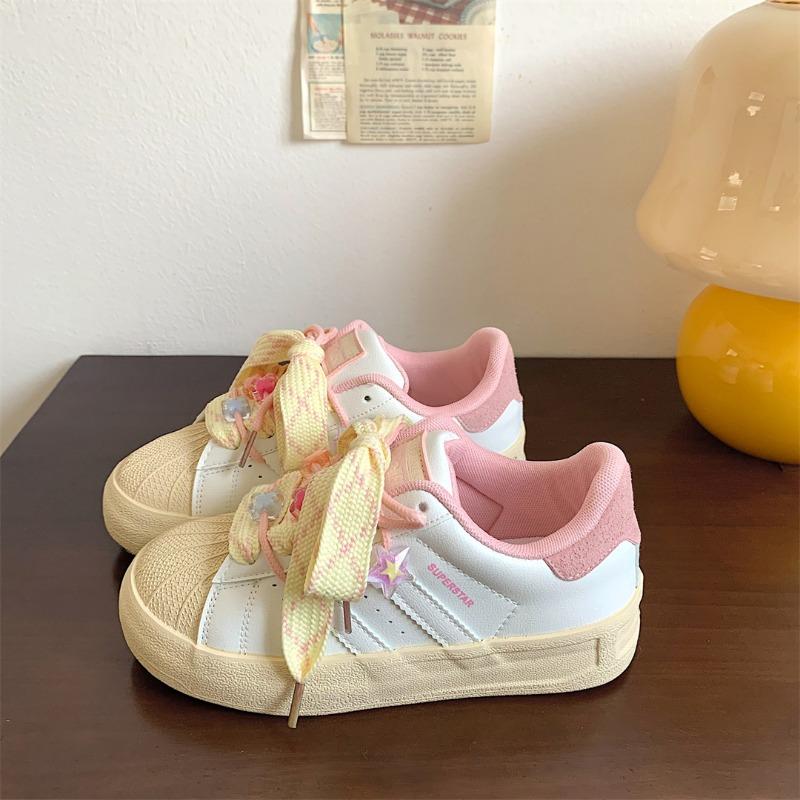 

Niche thick-soled versatile autumn little white shoes women s new casual board shoes bread shoes 35