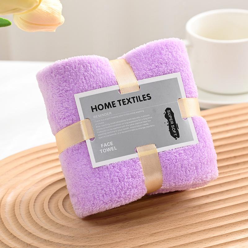 Towel Souvenir Coral Velvet Wedding Gift Box with Square Towels for Wedding Holiday Gifts