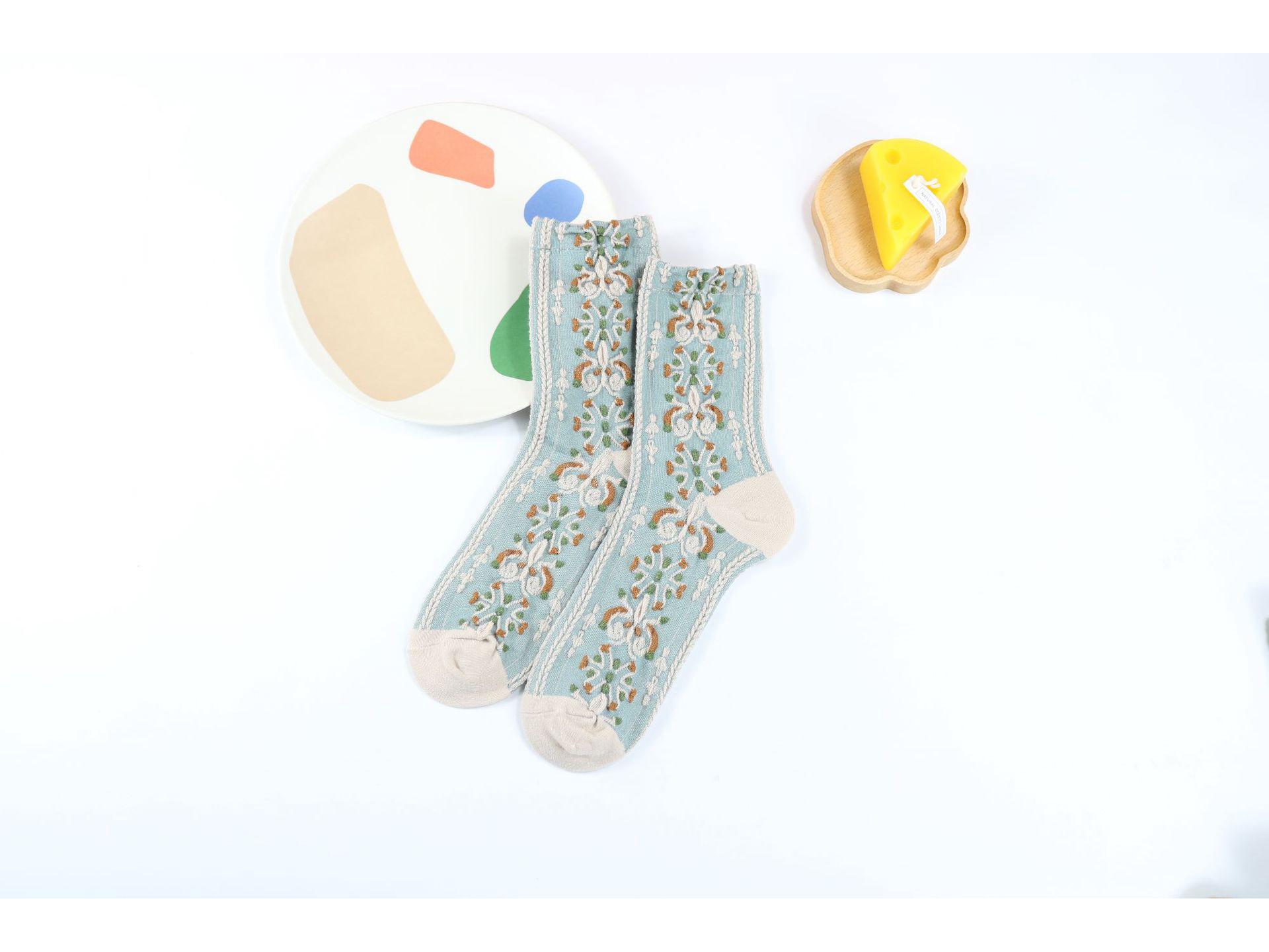 

Women s Spring Retro Floral Mid-Calf Socks - Dark Green Cotton Trendy Style One Size