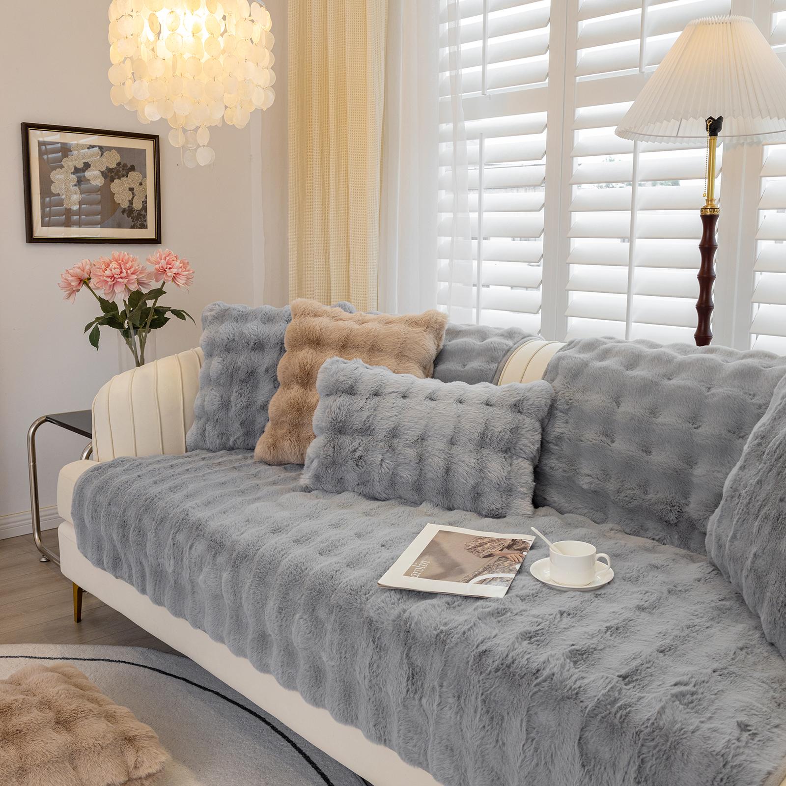 

Зимний утепленный чехол для дивана с кроликом, теплые подушки, кожаная Г-образная спинка дивана, подлокотники, нескользящие чехлы для диванов в гостиной 70x70cm 1PC светло-серый