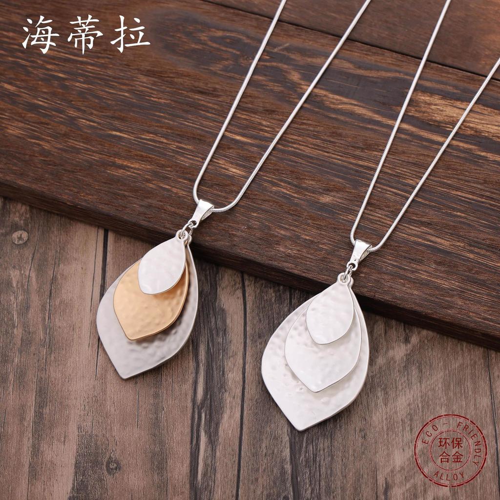 New Multi-layer Geometric Leaf Pendant, Fashionable and Simple Women's High-end Leaf Snake Bone Chain Long Necklace