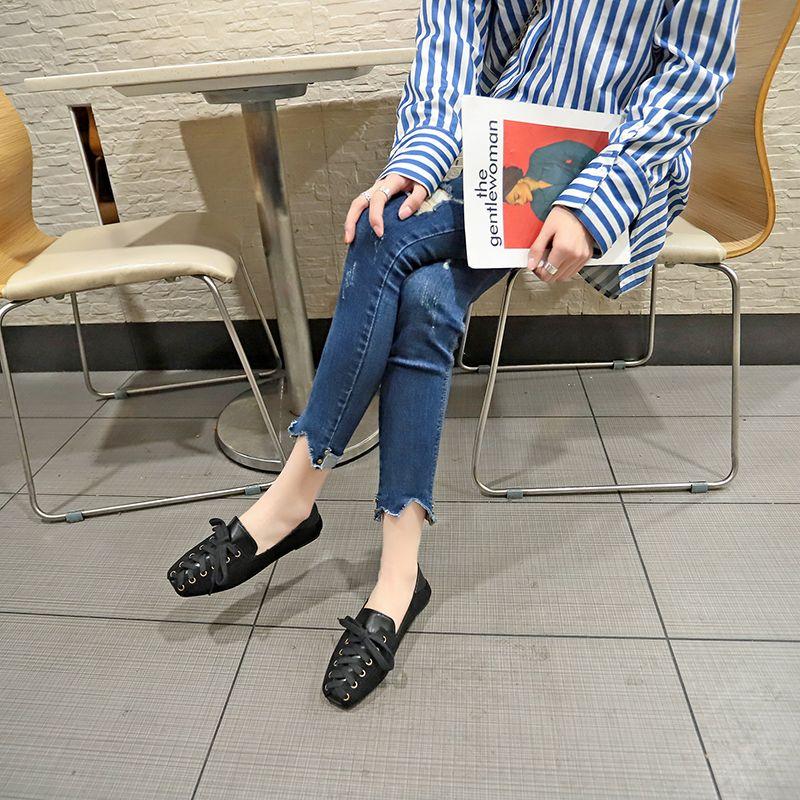 Pavasara un vasaras sieviešu apavi Šņorējami, sekli, plakanu papēžu kvadrātveida purngali Universālas retro stila virskurpes