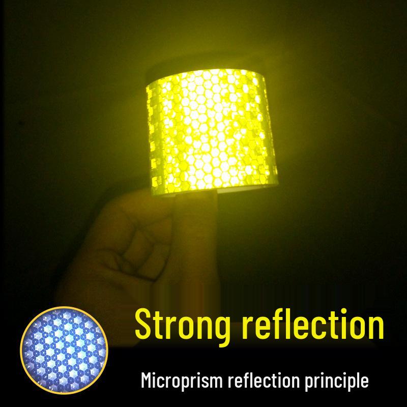 2cm Reflektierender Nachtwarnaufkleber für Autos, Motorräder, Fahrräder und Elektrofahrzeuge