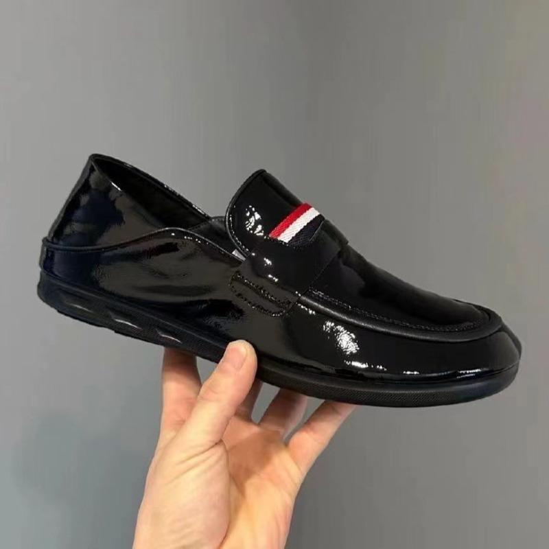 

Genuine Leather Men Casual Shoes Black White Soft Comfortable Driving Shoes Slip-on Fashion Brand Male Footwear 39