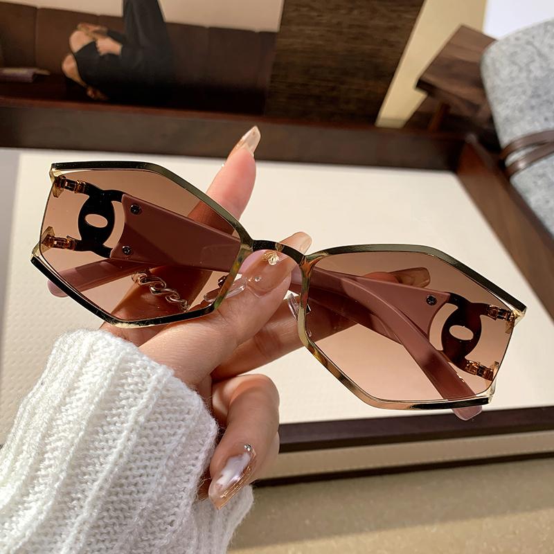 New Sunglasses Diamond Frame Metal Accessories Sunglasses Ultraviolet Rays High-end Outdoor Sunglasses