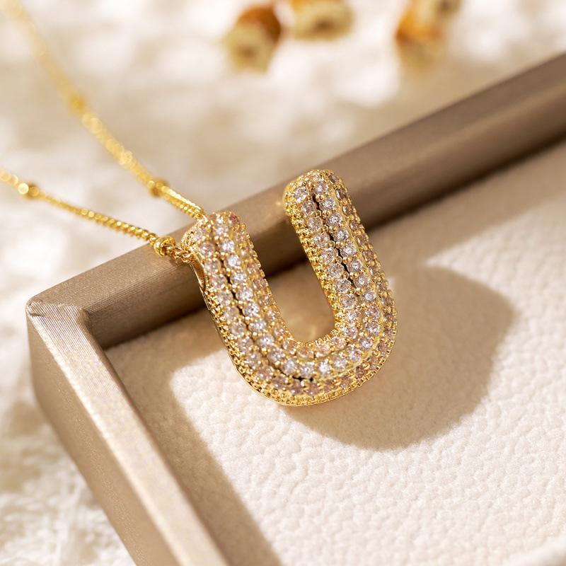 26-Letter Alphabet Pendant Necklace with Copper Clavicle Chain and Micro-Inlaid Zircon
