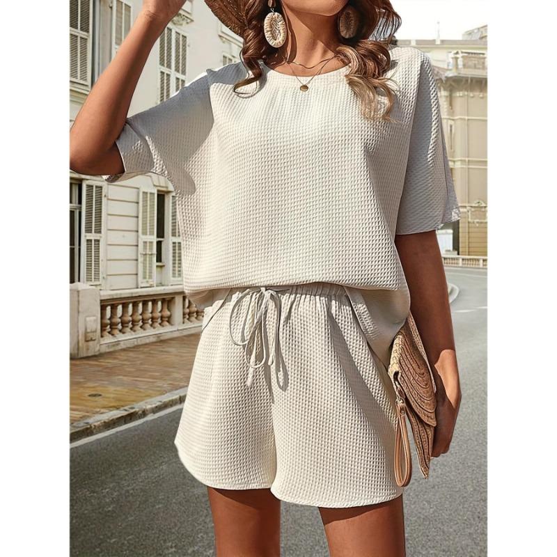 Plus Size Women's Fashion New Short Sleeved Shorts Two Piece Suit