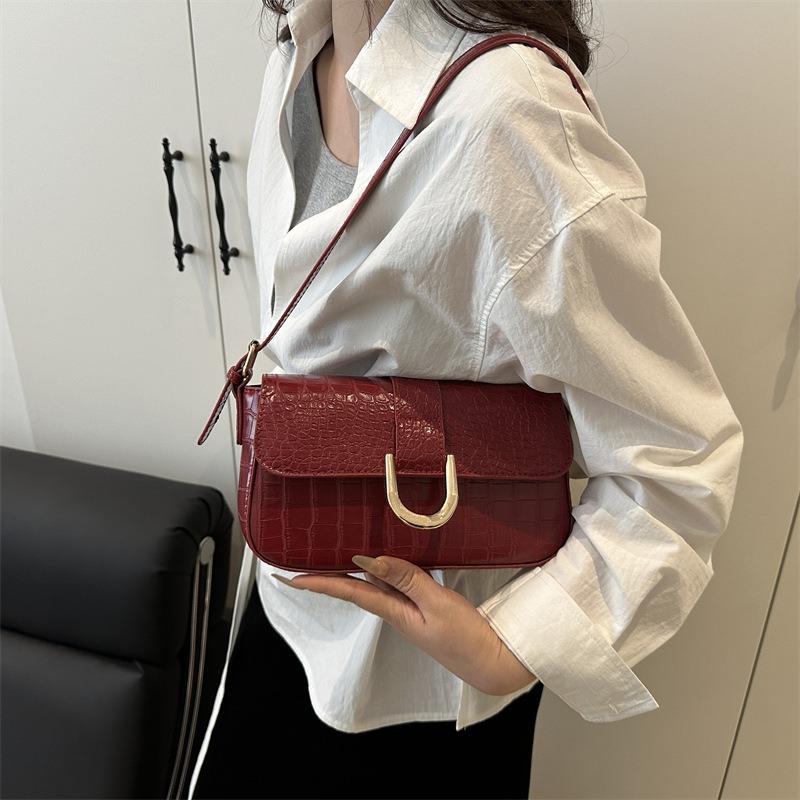 Summer New Solid Color Simple High-end Texture Temperament Commuter Women Versatile Portable Shoulder Underarm Bag Women