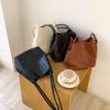 Retro Woven Bag Niche Design High-end Sense New Women's Shoulder Bag Versatile Fashion Bucket Bag Women