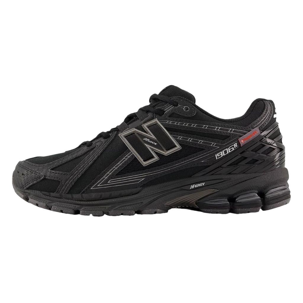 

Кросівки унісекс New Balance 1906R Чорний Сріблястий Металік U1906ROE EU 42.5 срібний/чорний