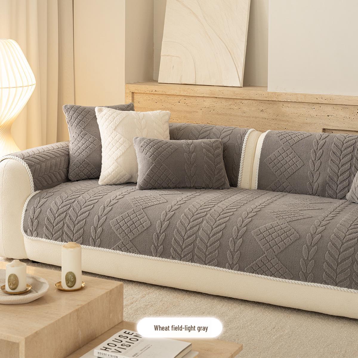 

2026 All-Season Luxury Anti-Slip Cushion for Leather Sofas 70x70cm