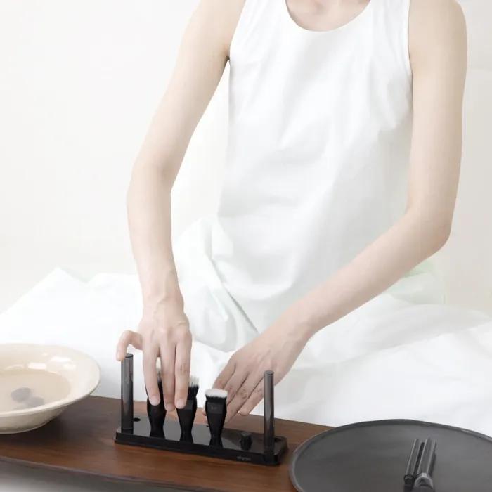 103 Eye Brush 4 Types + Washing Holder Set (Small Holder)