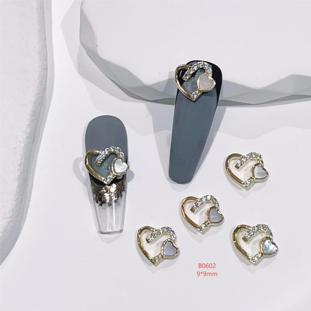 Heart Chain Tassel Alloy Nail Art Jewelry Stickers with Zircon Accents