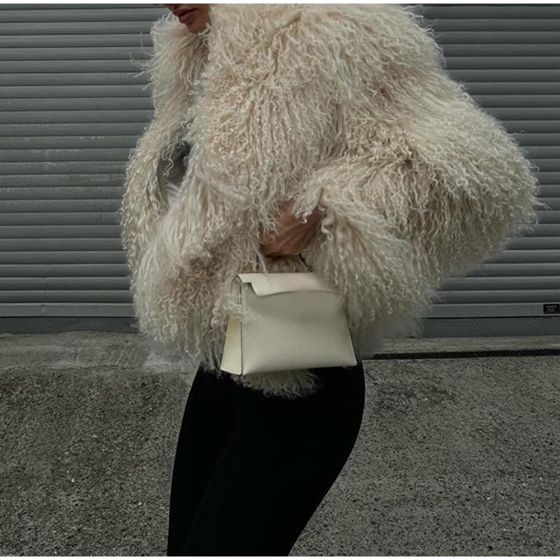 Temperamental Elegant Faux Fur Coat: Solid Color, Long Sleeve, Warm Winter Fashion for Women
