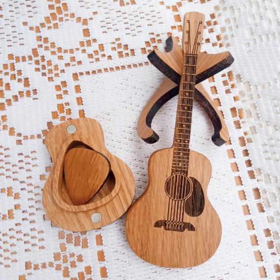 Hölzerne Gitarrenplektrumbox mit Ständer, Gitarrenplektrum-Präsentationsbox mit 3 Gitarrenplektren, Aufbewahrungskoffer für Schreibtischplektren, Geschenk für Gitarristen