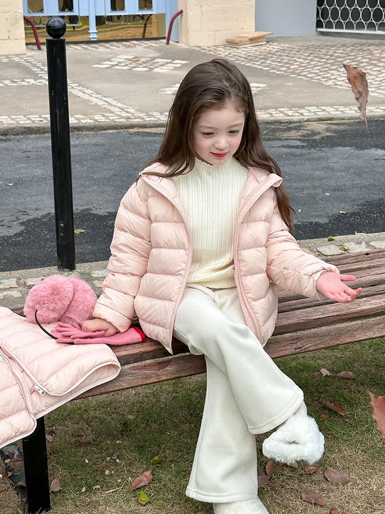 Lightweight Down Jacket for Boys and Girls In Winter with White Duck Down Lining Vest Coat