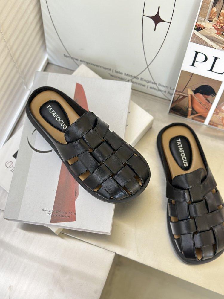 Woven pig cage shoes women's summer thick soles without heels lazy shoes new spring and autumn super fire bag head half slippers