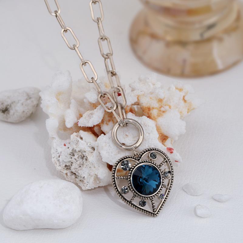 

Chic Titanium Steel Heart Necklace With Sparkling Crystal Pendant Ideal For Every Occasion Heart Coffee Blue