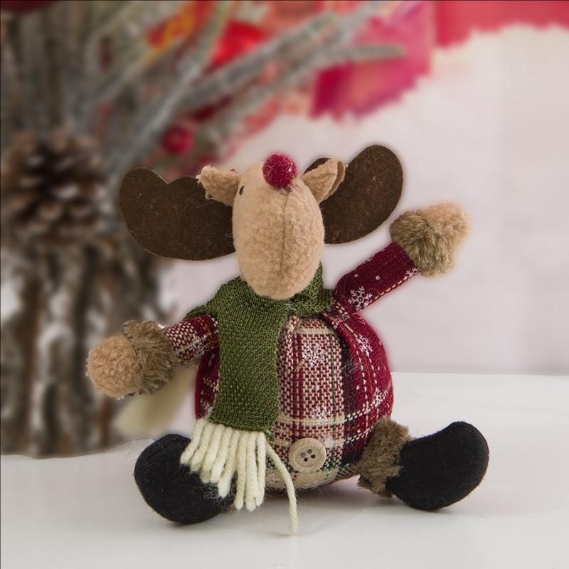 Christmas Decoration: Plush Button-Shaped Dolls, Spherical Christmas Tree Ornaments. Three Styles To Choose From
