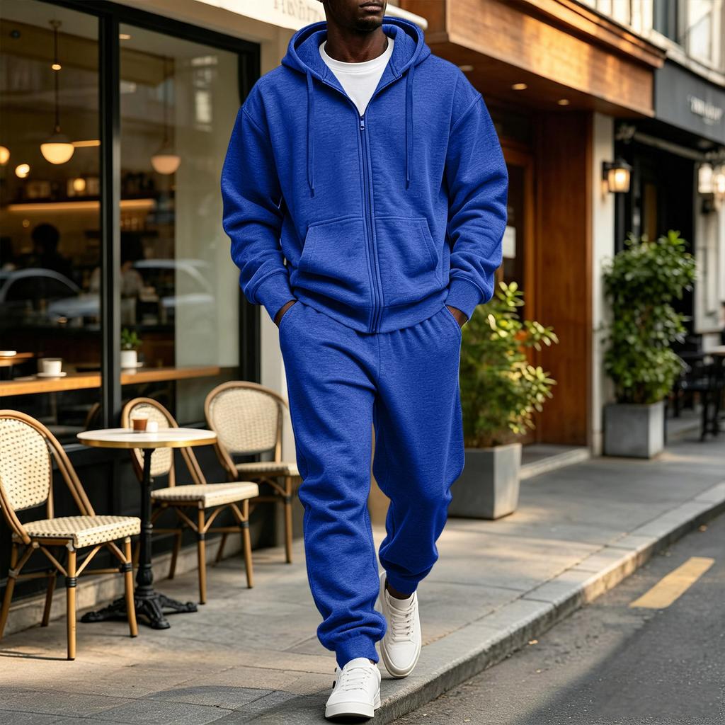 Completo con felpa con cappuccio e zip a contrasto e pantaloni della tuta con coulisse da uomo