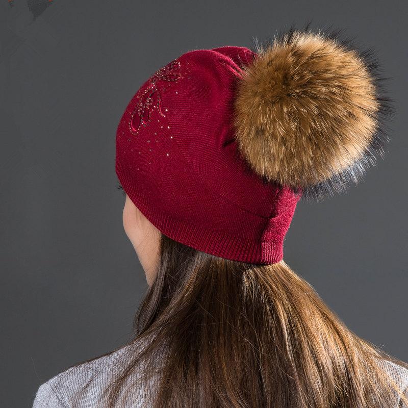 Women Winter Fur Raccoon Ball Warm Hot Diamond Hollow Butterfly Knitted Versatile Pullover Hat
