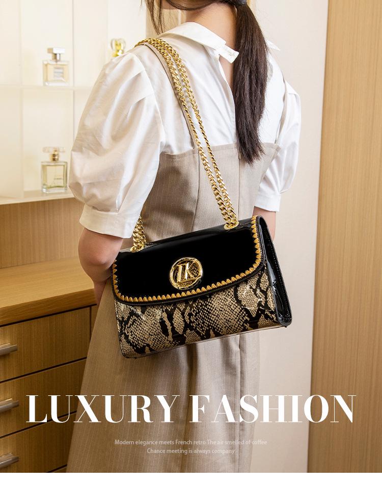 Snake Print Patent Leather Chain Shoulder Bag