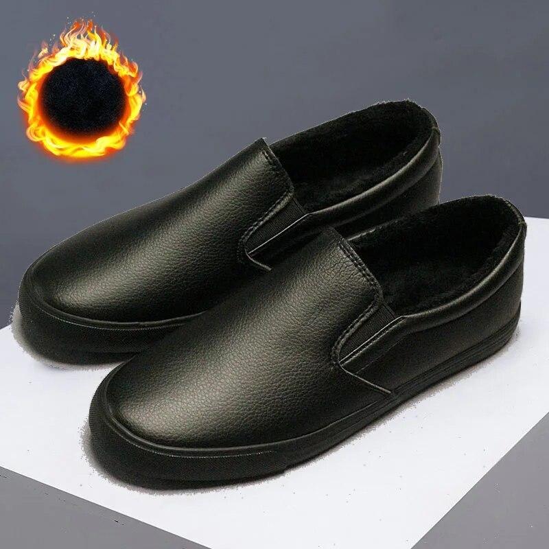 2025 Winter Men Shoes Pure Black Loafers Low-tops Warm Plush Flat Brand Male Footwear