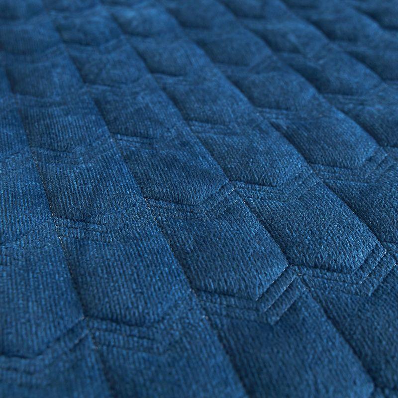 3PCS European Style Fleece Lace Bed Skirt Set of Three, Includes: Bed Skirt, Fitted Sheet, Dust Cover - Warmth Bedding Set