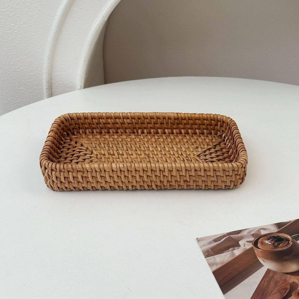 Retro Woven Multifunctional Storage Basket for Household, Living Room, Desktop, and Cosmetics