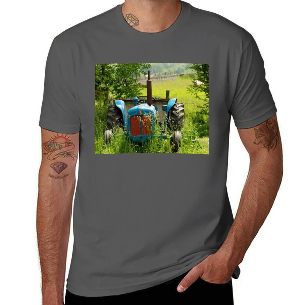 Fordson Dexta Traktor Castleton Derbyshire Tshirt Breathable Lightweight Summer Top