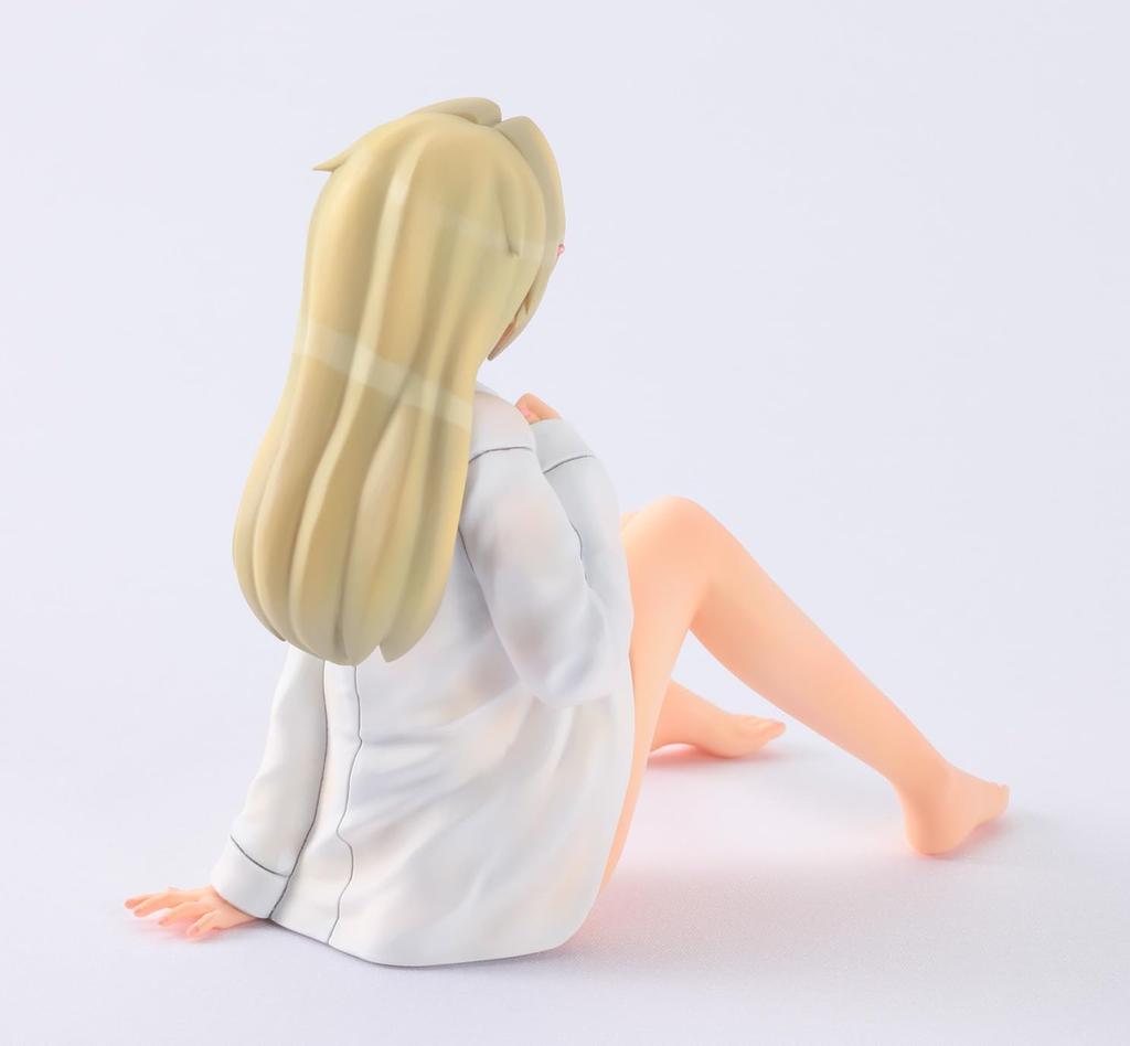 Hasegawa Egg Girls Collection Lucy McDonnell Unpainted Resin Kit SP575 1/12 No.40 (Y-shirt)