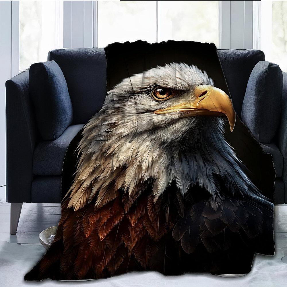 Bald Eagle Claw Design Flannel printed blanket suitable for all seasons suitable for living room office sofa and travel