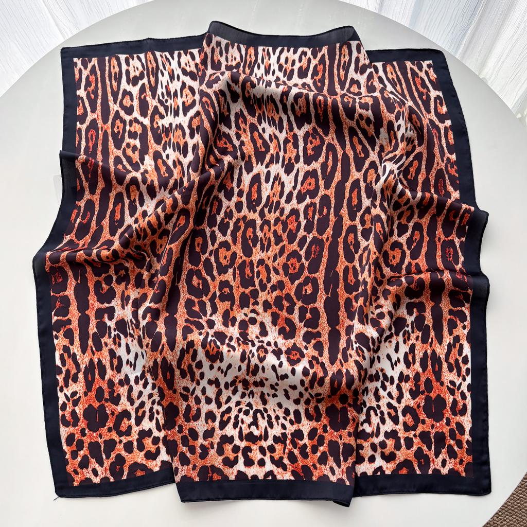 Fashion Leopard Printed Square Scarf Women Imitation Silk Scarves Bandanas Luxury Hijab Neckerchief Elegant Travel Shawl Wraps