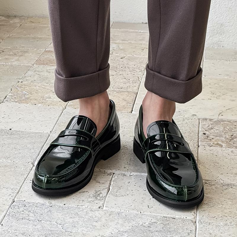

Men Casual Leather Thick Bottom Shoes 2025 New British Style One Step Genuine Leather Shoes Low Key Simple Business Shoe 48 зелёный