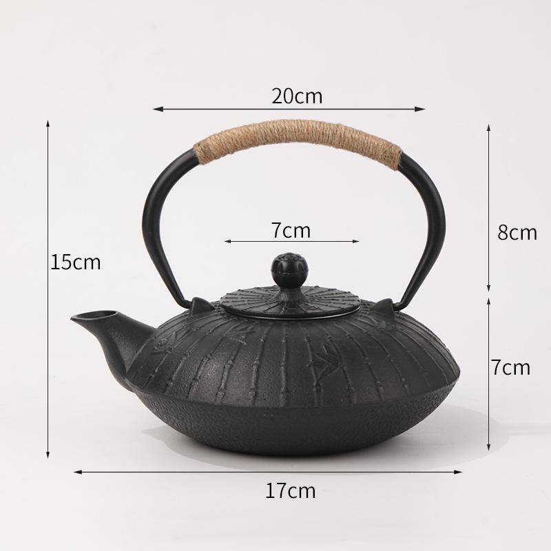 Retro Handmade Cast Iron Dot-Patterned Tea Pot with Bamboo Handle