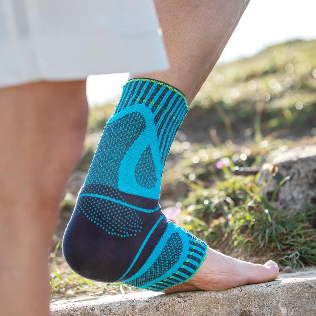 BAUERFEIND SPORTS ACHILLES SUPPORT Achilles tendon support Made in Germany General medical equipment Silicone pad provides comfortable compression to