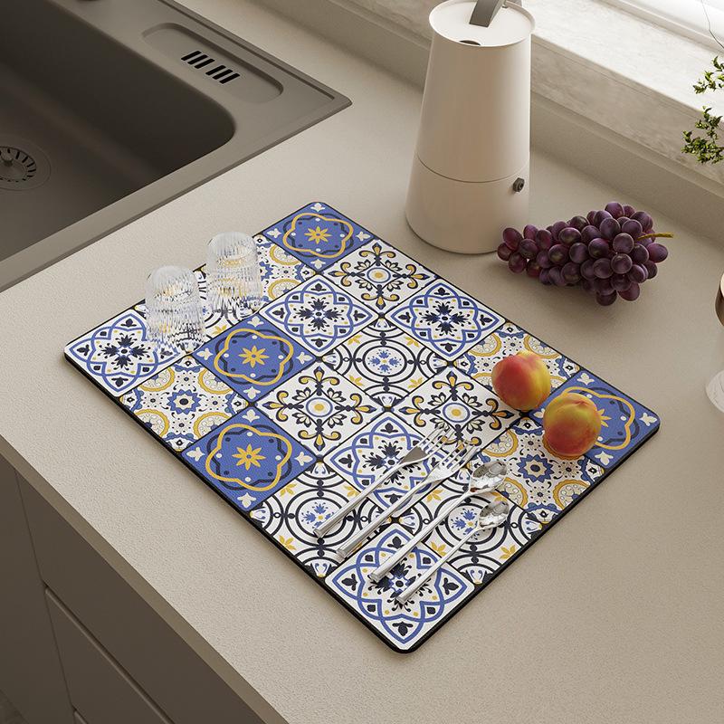 Dish Drying Mat Exquisite Pattern Wear Resistant Absorbent Draining Mat Dining Table