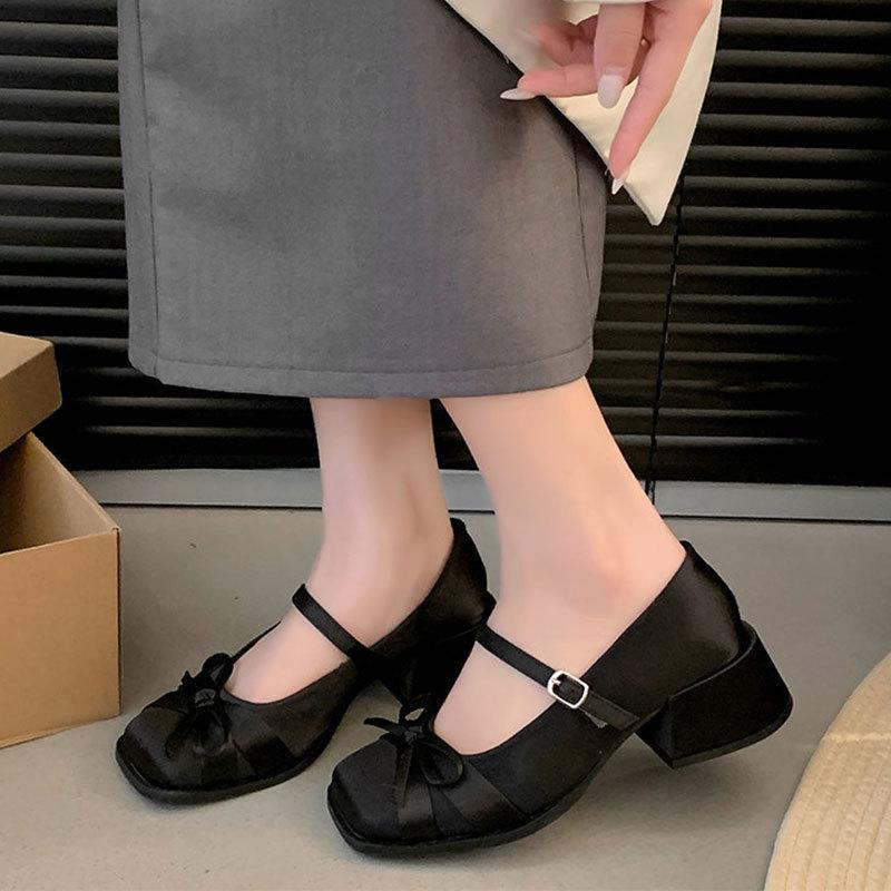 Fashion Hot Selling 2025 Summer New Style Satin Bow Knot Square Head Mary Jane Heel Shoe Horse Hoof Heel One Strap Buckle Single Shoe
