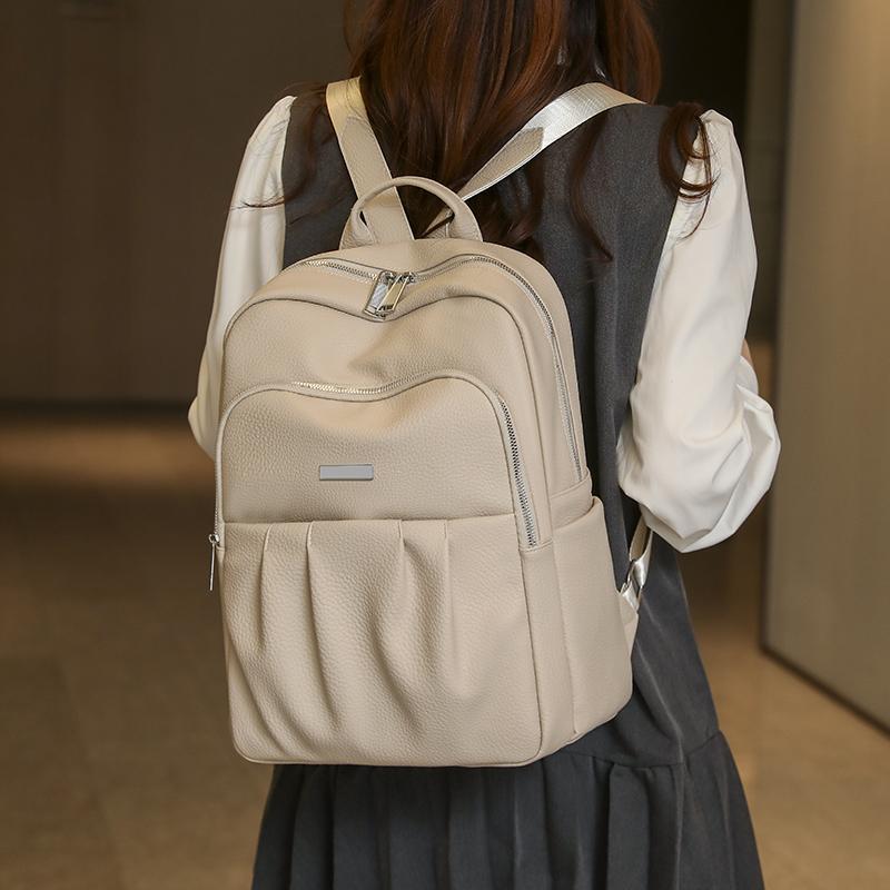 Women's Commuter Backpack Soft Leather Large Capacity Backpack