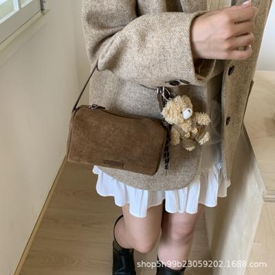 Bolsa transversal feminina nova tendência retrô camurça bolsa almofada bolsa de ombro axila bolsa cilindro bolsa de mão